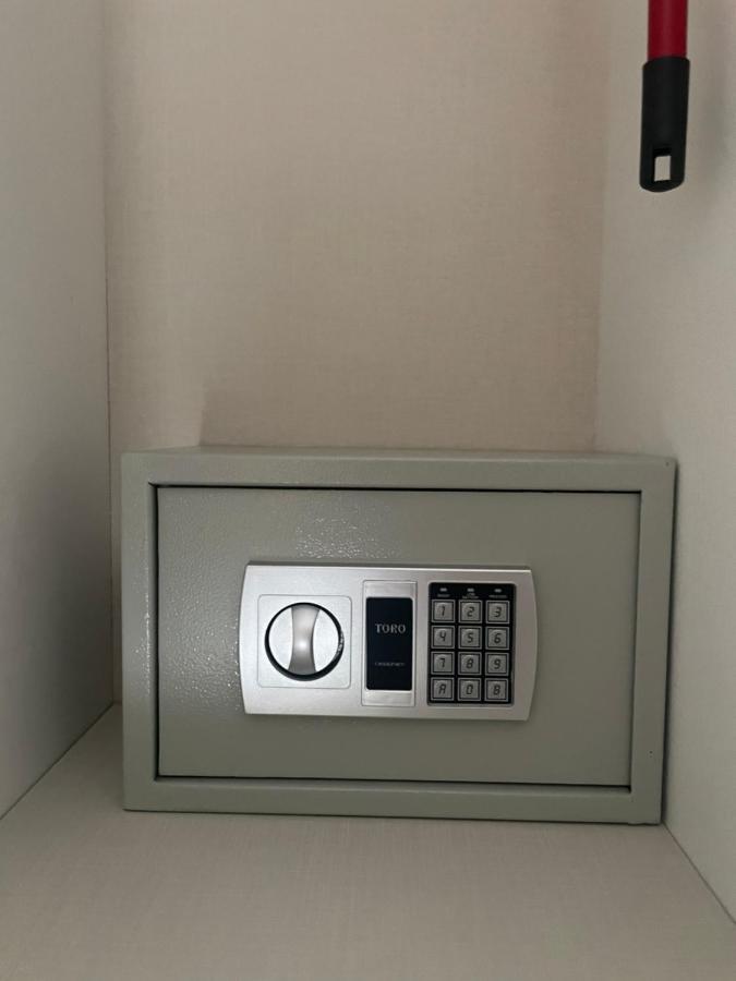 B&B Elles Con Parcheggio Interno Barletta Dış mekan fotoğraf